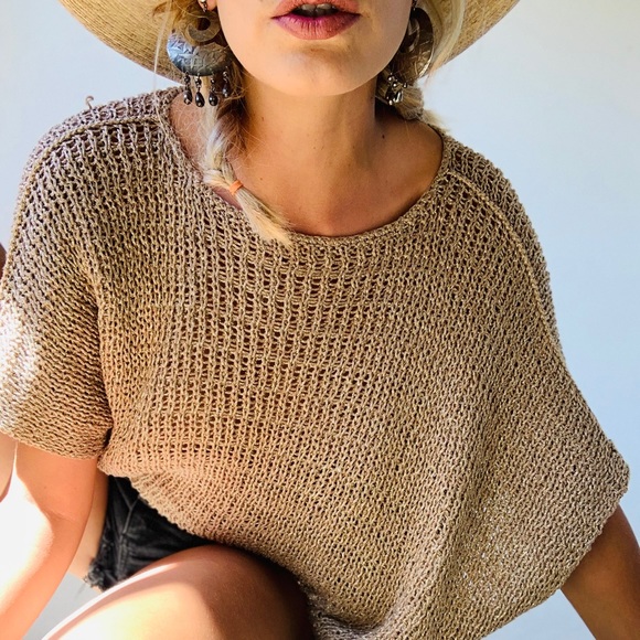 Metallic Sand Gold Knitted Blouse - Picture 13 of 14